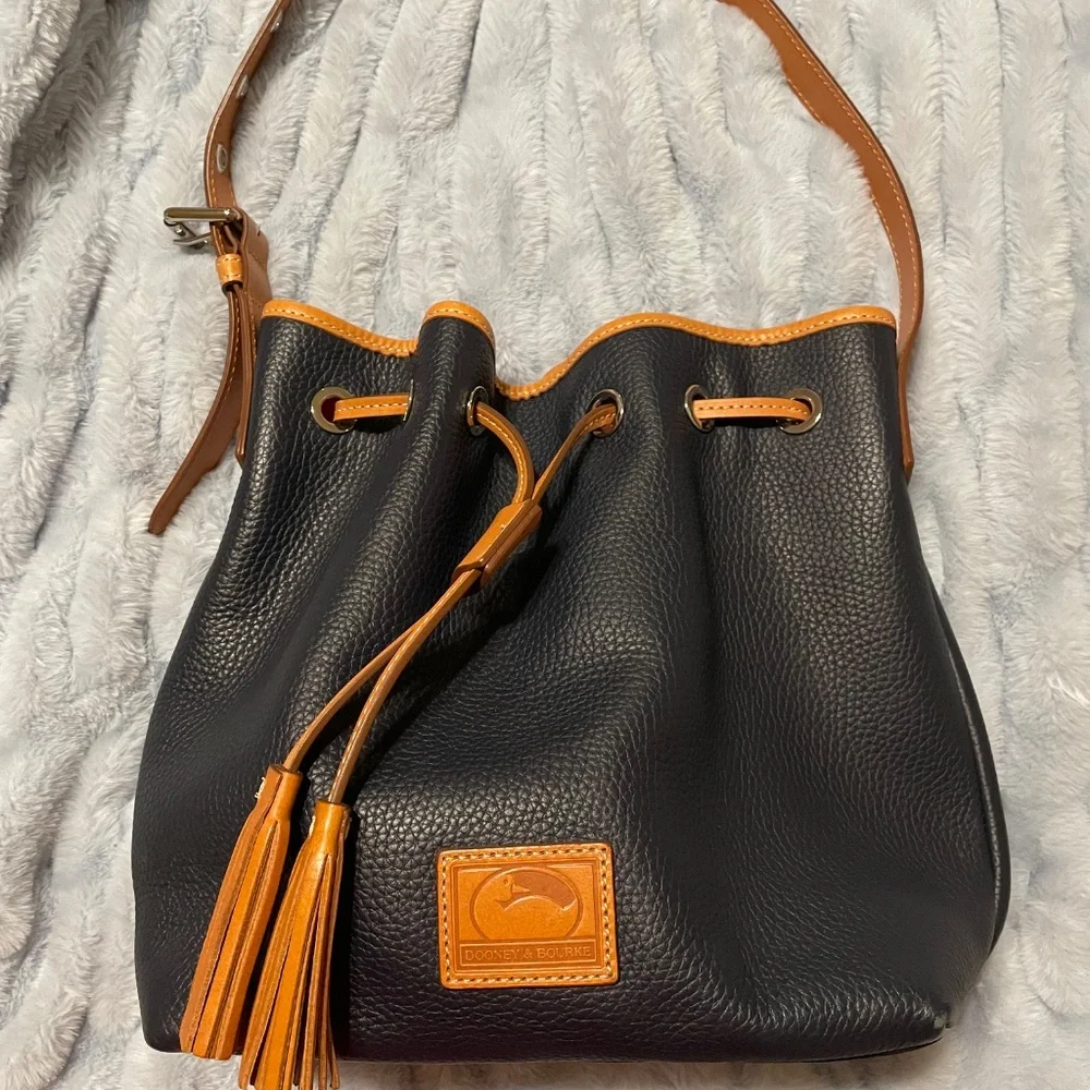 Dooney & Bourke Bucket Bag - Picture 4 of 4
